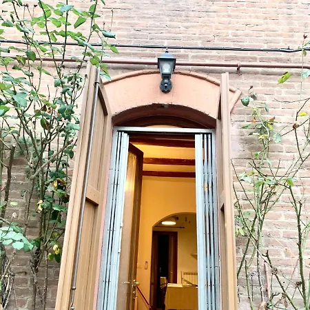 Casina Delle Rose * Bologna